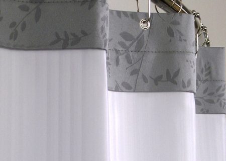 Koni_ShowerCurtain1 Koni_ShowerCurtain1